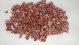 BOEUF CUBE (MACREUSE) 3X3CM 2.5KGX4